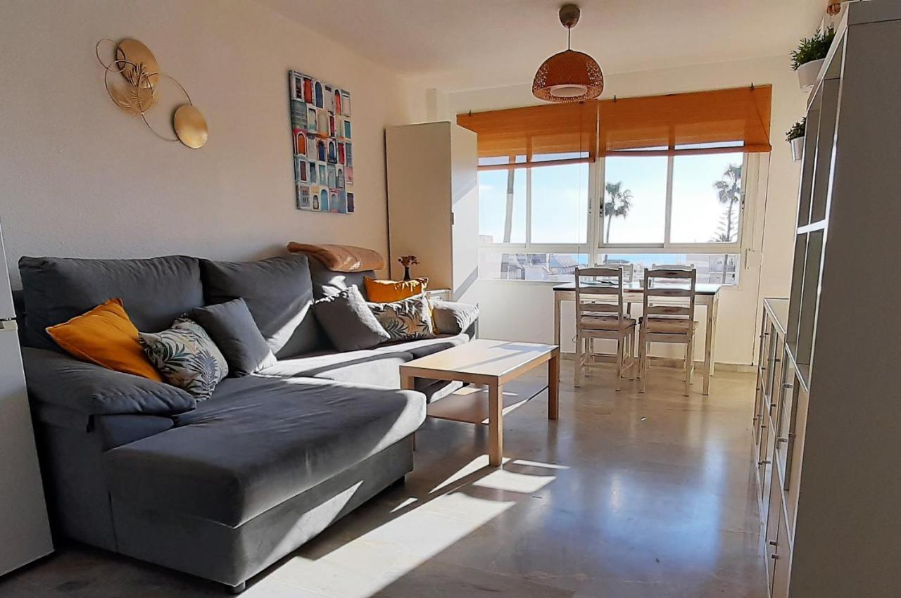 토레몰리노스 Fantastico Apartamento En La Carihuela 아파트 외부 사진