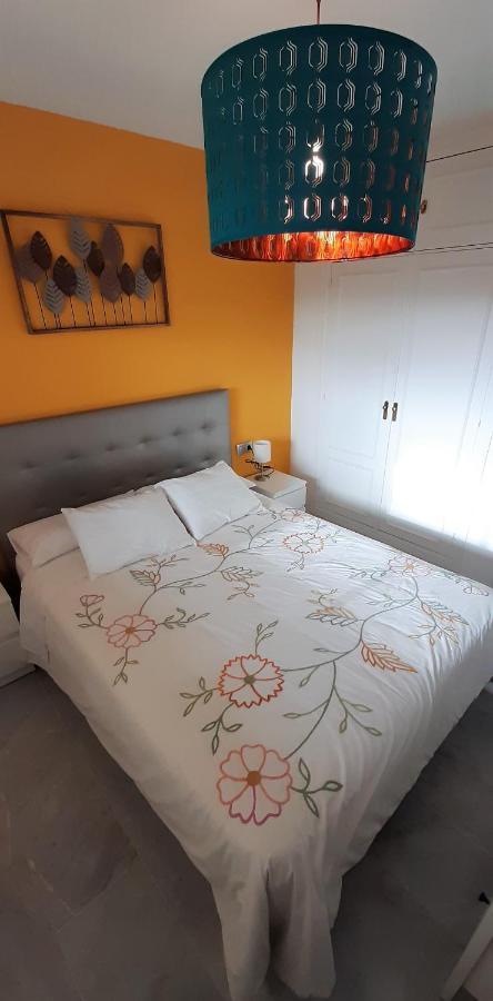 토레몰리노스 Fantastico Apartamento En La Carihuela 아파트 외부 사진