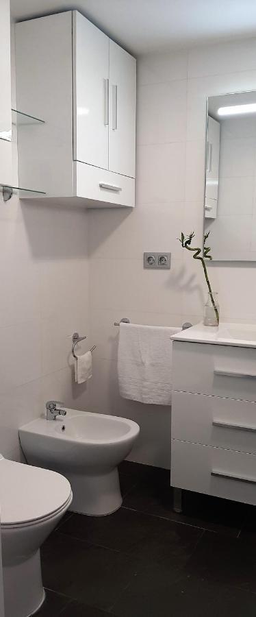 토레몰리노스 Fantastico Apartamento En La Carihuela 아파트 외부 사진