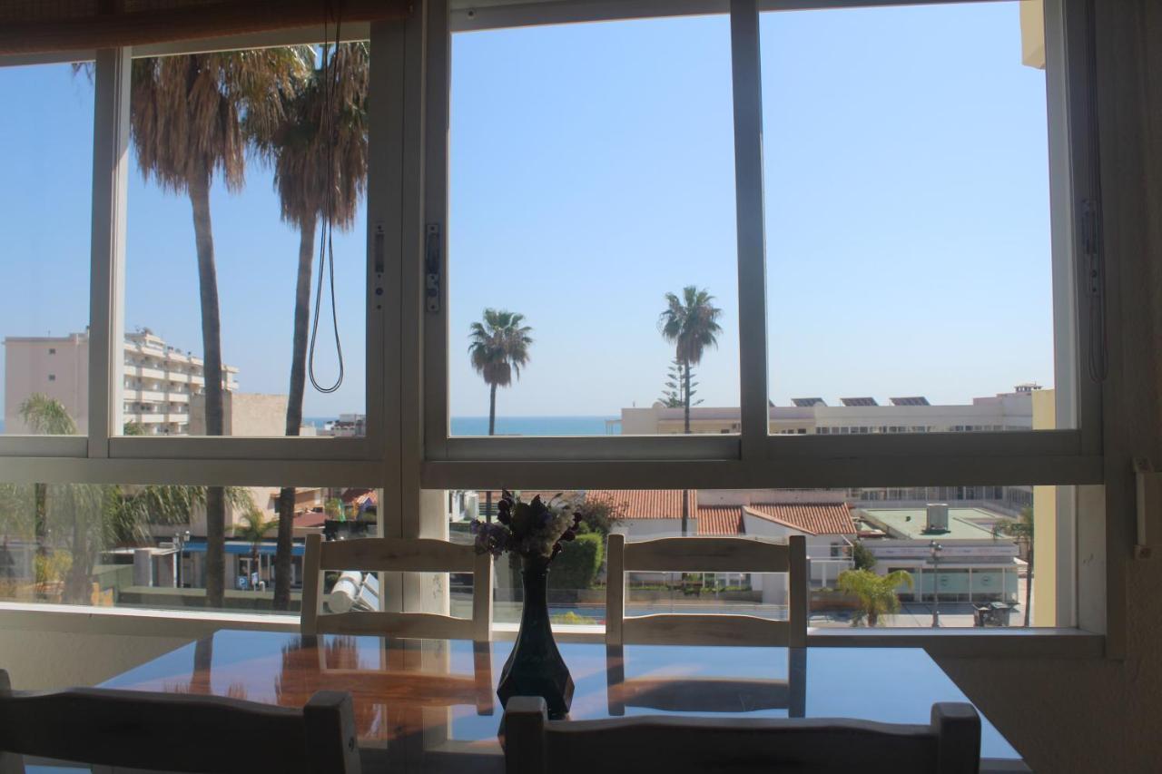 토레몰리노스 Fantastico Apartamento En La Carihuela 아파트 외부 사진